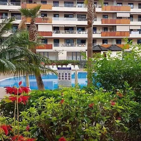 아파트 Balcon, Cosy One Bed With Aircon And Pool